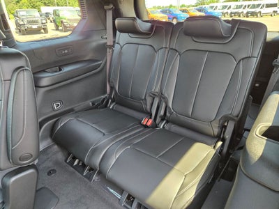 2026 Jeep Grand Cherokee GRAND CHEROKEE L LIMITED 4X4