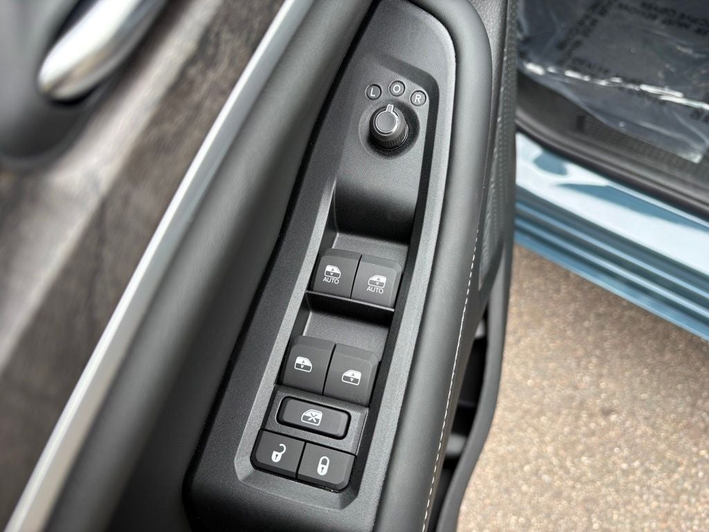 2026 Jeep Grand Cherokee GRAND CHEROKEE L LIMITED RESERVE 4X4