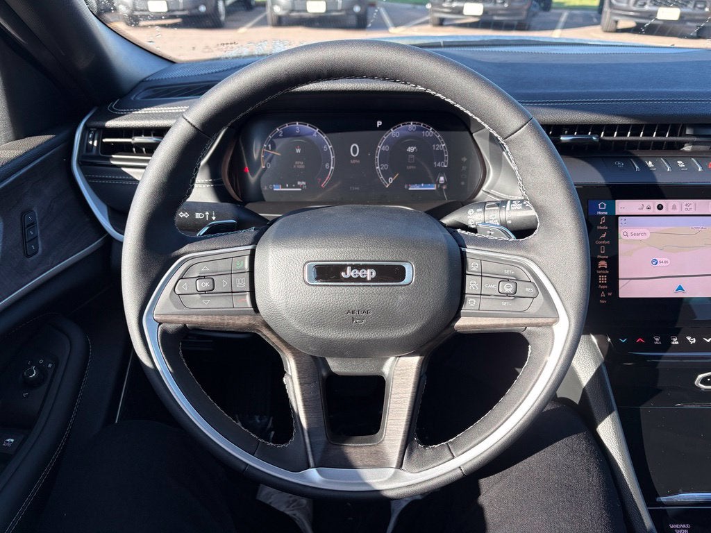 2027 Jeep Grand Cherokee GRAND CHEROKEE L LIMITED RESERVE 4X4