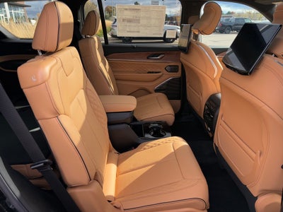 2025 Jeep Grand Cherokee GRAND CHEROKEE L SUMMIT RESERVE 4X4