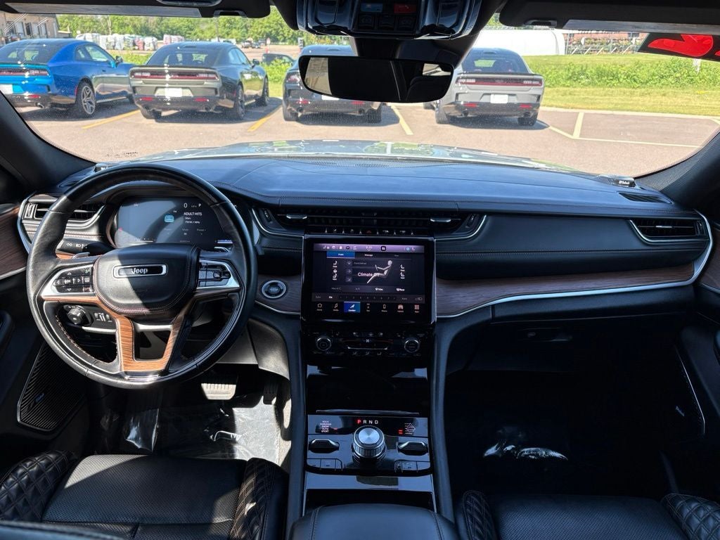 2022 Jeep Grand Cherokee L Summit 4x4