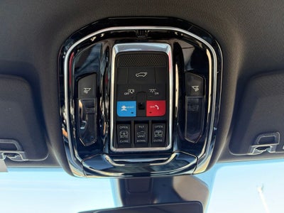 2022 Jeep Grand Cherokee L Summit 4x4