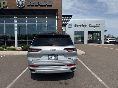 2022 Jeep Grand Cherokee L Summit 4x4