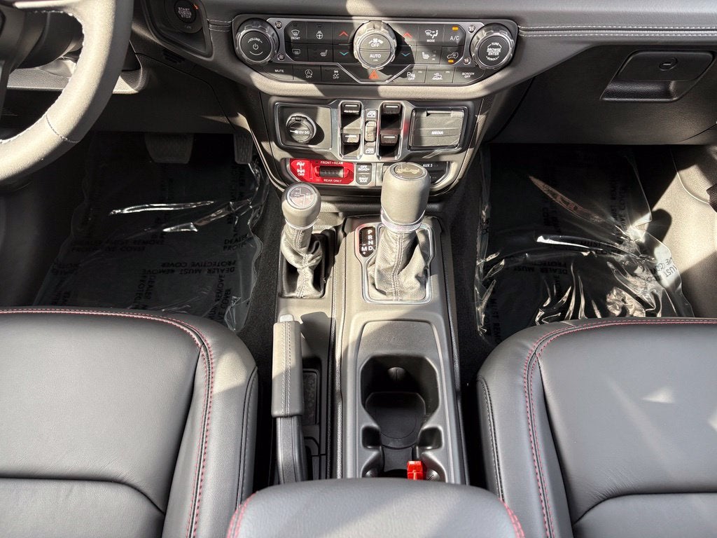 2027 Jeep Wrangler WRANGLER 4-DOOR RUBICON X