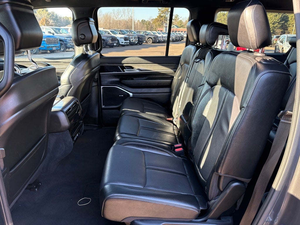 2024 Jeep Wagoneer L Series II 4x4