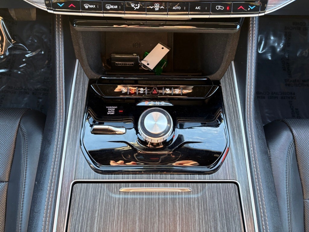 2024 Jeep Wagoneer L Series II 4x4