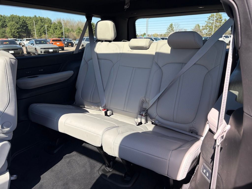 2026 Jeep Grand Wagoneer GRAND WAGONEER L LIMITED RESERVE 4X4