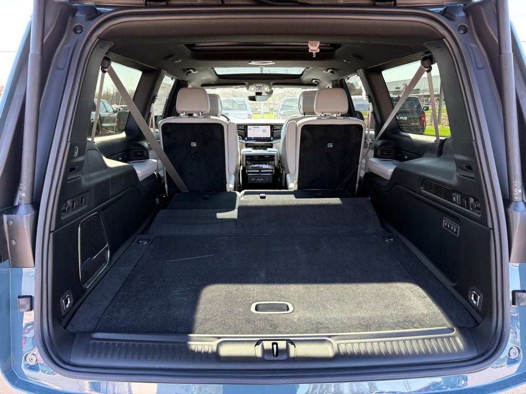 2026 Jeep Grand Wagoneer GRAND WAGONEER L LIMITED RESERVE 4X4