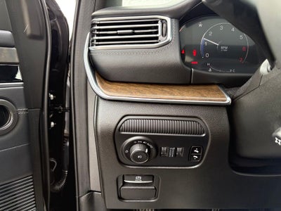 2024 Jeep Grand Wagoneer L 4x4