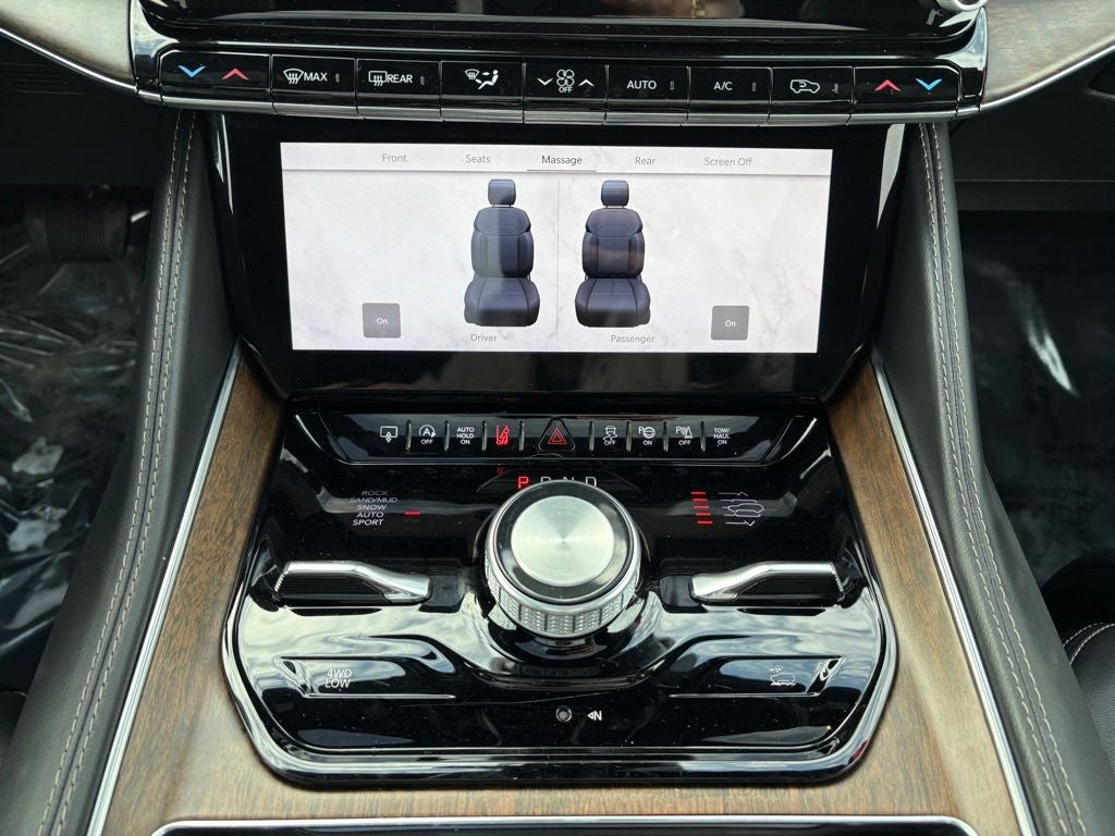 2024 Jeep Grand Wagoneer L 4x4