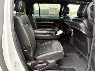 2024 Jeep Grand Wagoneer L Series II 4x4
