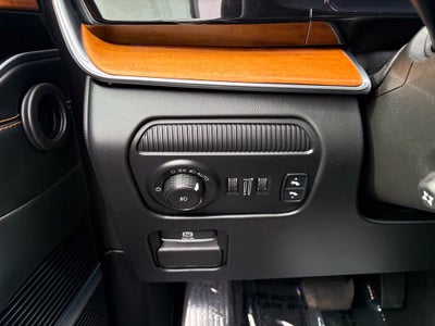 2024 Jeep Grand Wagoneer L Series III 4x4