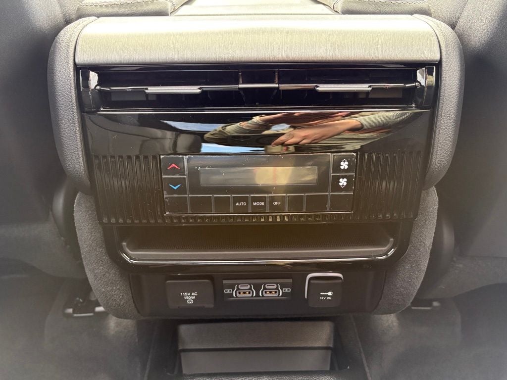 2026 Jeep Grand Wagoneer GRAND WAGONEER UPLAND 4X4