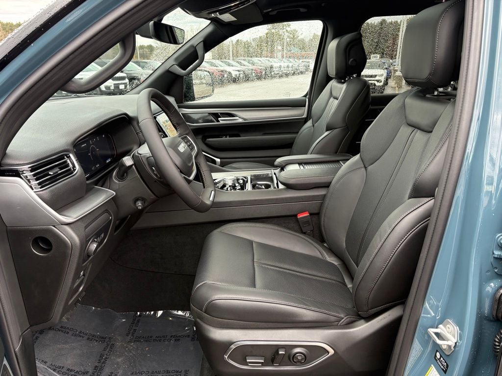 2026 Jeep Grand Wagoneer GRAND WAGONEER UPLAND 4X4