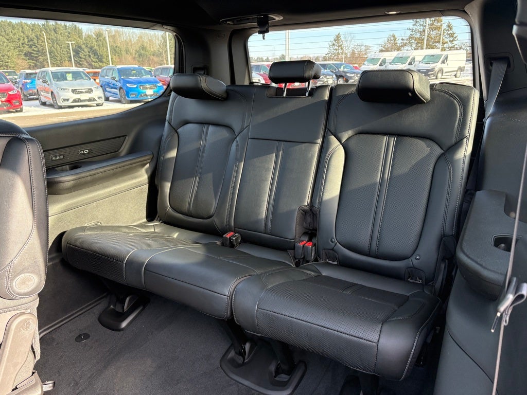 2026 Jeep Grand Wagoneer GRAND WAGONEER LIMITED ALTITUDE 4X4