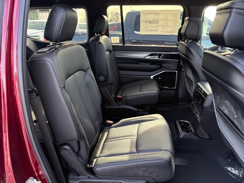 2026 Jeep Grand Wagoneer GRAND WAGONEER LIMITED ALTITUDE 4X4