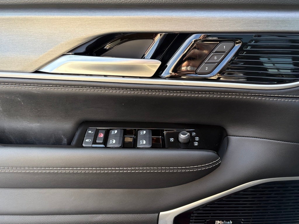 2026 Jeep Grand Wagoneer GRAND WAGONEER LIMITED ALTITUDE 4X4