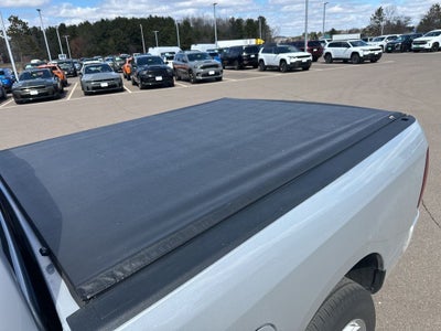 2017 RAM 1500 Express Quad Cab 4x4 6'4' Box