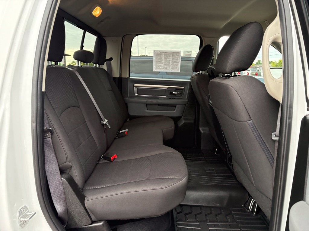 2019 RAM 1500 Classic Warlock Crew Cab 4x4 5'7' Box