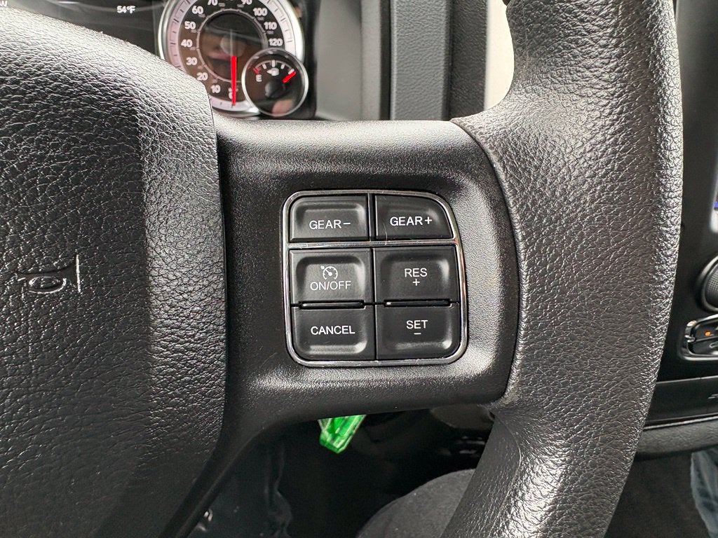 2019 RAM 1500 Classic Warlock Crew Cab 4x4 5'7' Box