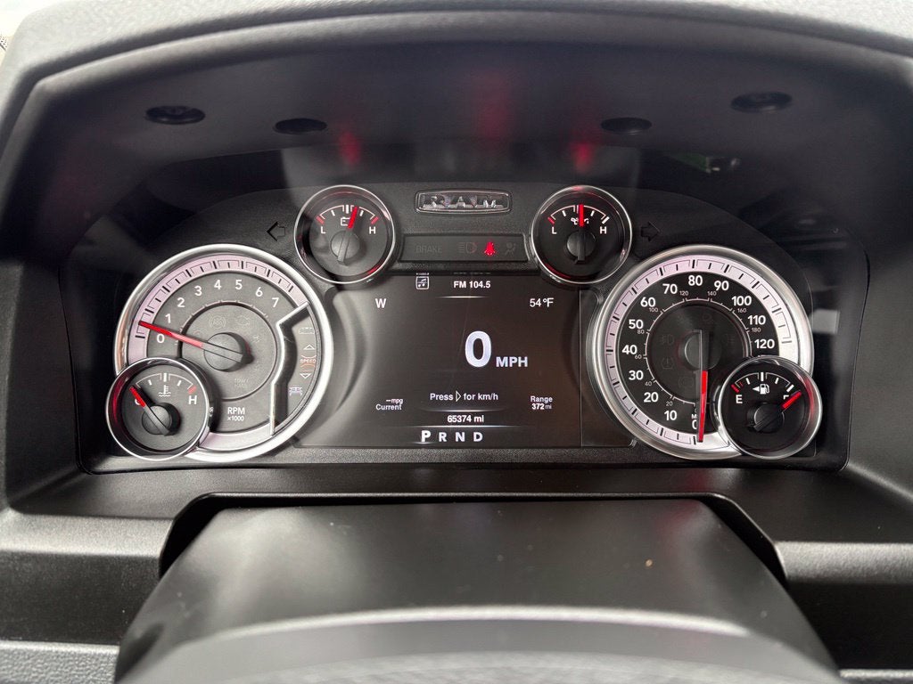 2019 RAM 1500 Classic Warlock Crew Cab 4x4 5'7' Box