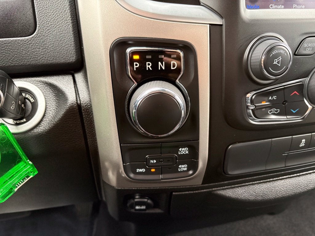 2019 RAM 1500 Classic Warlock Crew Cab 4x4 5'7' Box