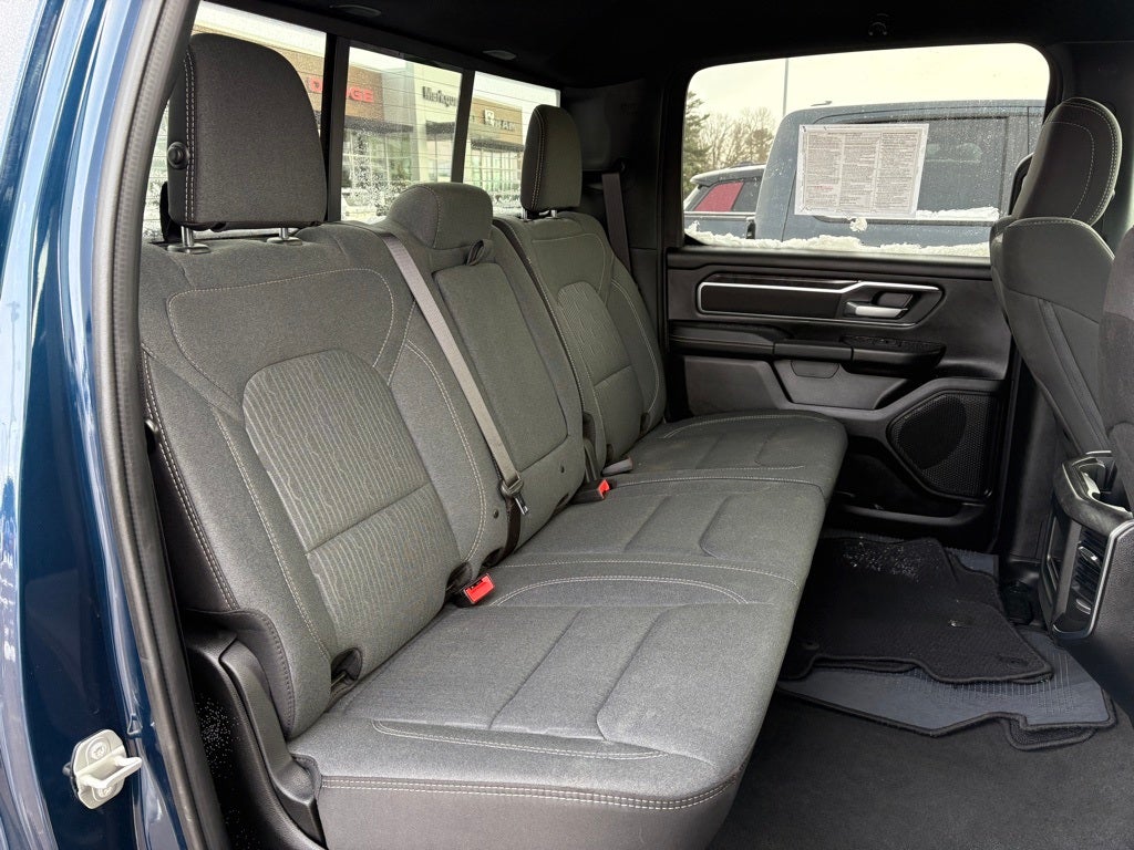 2024 RAM 1500 Big Horn Crew Cab 4x4 5'7' Box