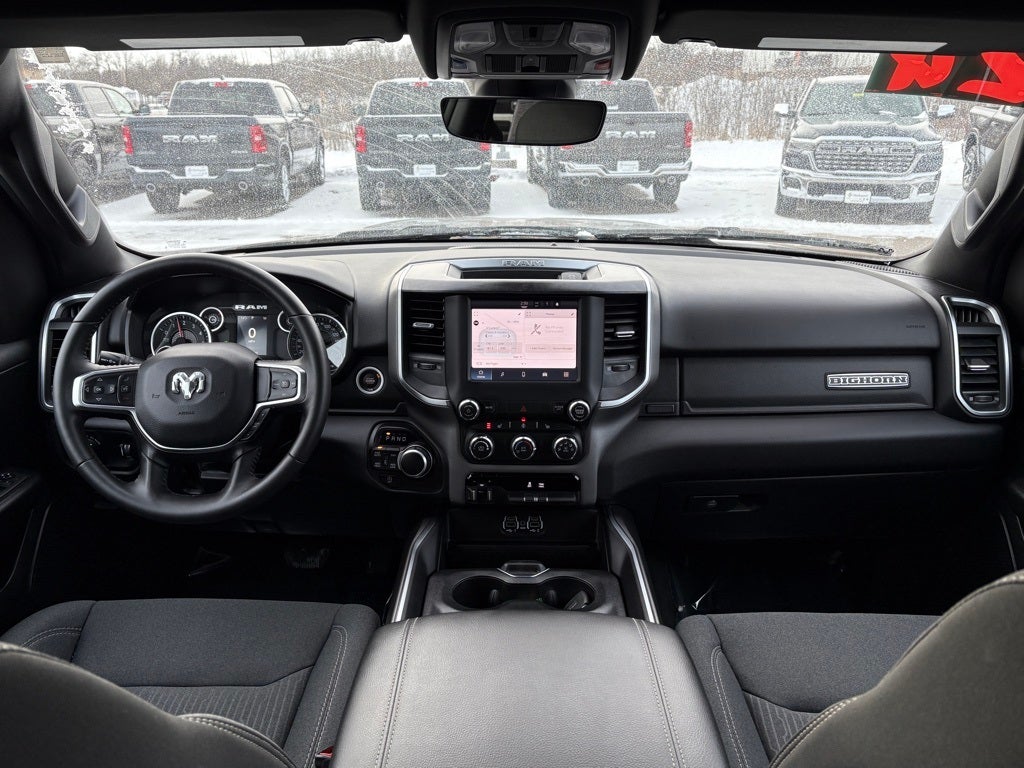 2024 RAM 1500 Big Horn Crew Cab 4x4 5'7' Box