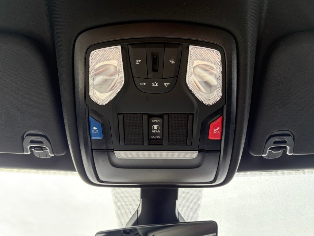 2024 RAM 1500 Big Horn Crew Cab 4x4 5'7' Box