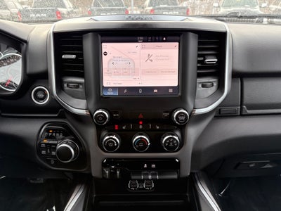 2024 RAM 1500 Big Horn Crew Cab 4x4 5'7' Box