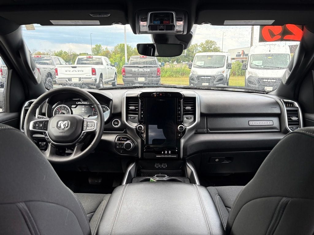 2025 RAM 1500 Big Horn Crew Cab 4x4 5'7' Box