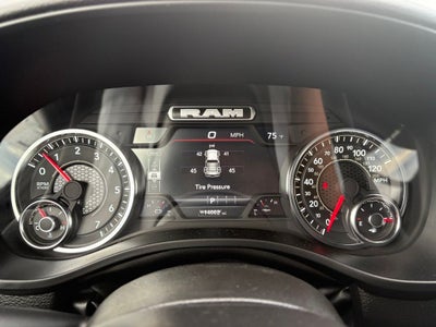 2025 RAM 1500 Big Horn Crew Cab 4x4 5'7' Box
