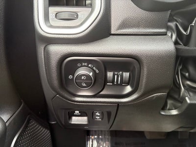 2025 RAM 1500 Big Horn Crew Cab 4x4 5'7' Box