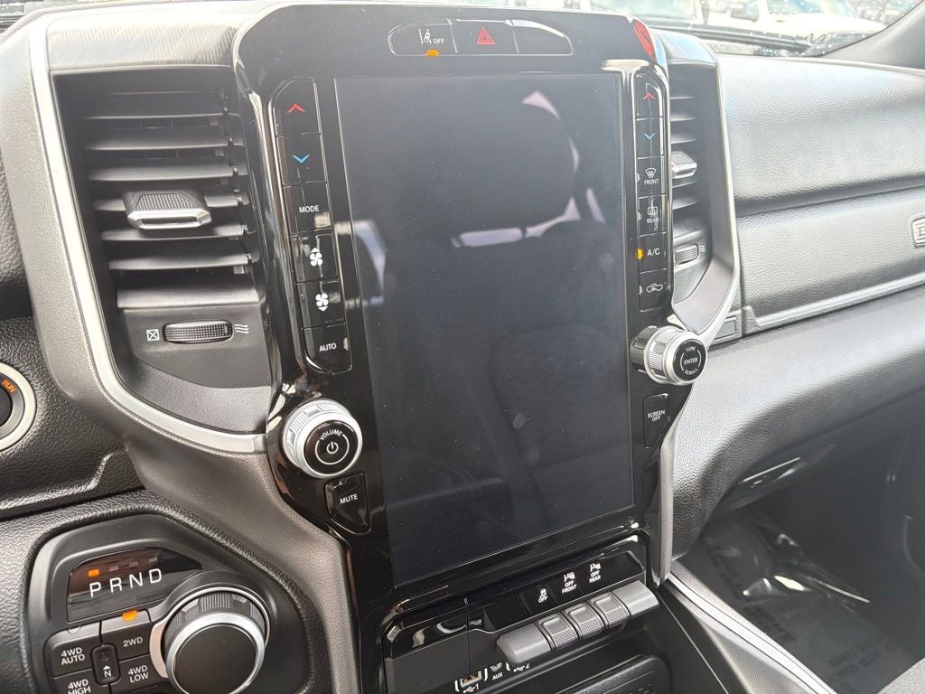 2025 RAM 1500 Big Horn Crew Cab 4x4 5'7' Box