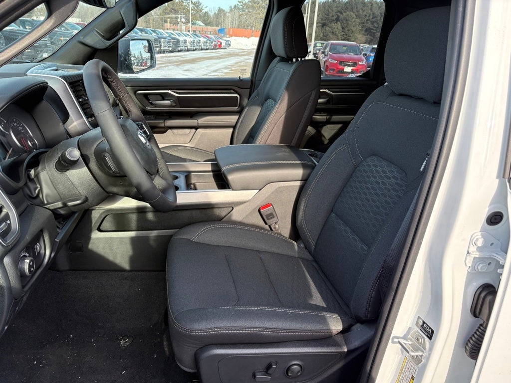 2026 RAM Ram 1500 RAM 1500 LONE STAR QUAD CAB 4X4 6'4' BOX