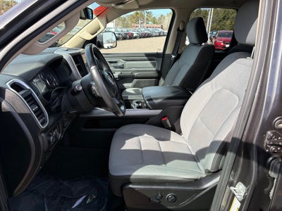 2019 RAM 1500 Big Horn/Lone Star Quad Cab 4x4 6'4' Box