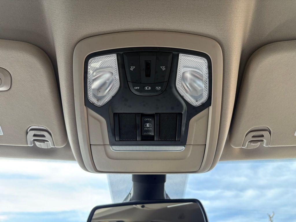 2019 RAM 1500 Big Horn/Lone Star Quad Cab 4x4 6'4' Box