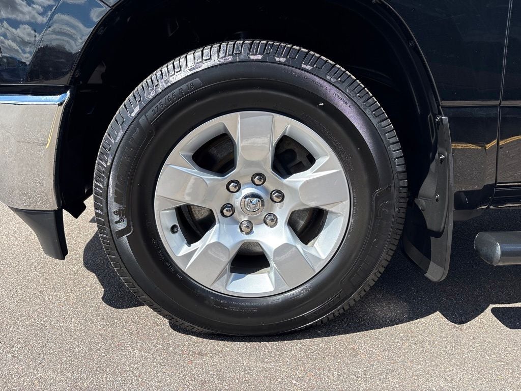 2019 RAM 1500 Big Horn/Lone Star Quad Cab 4x4 6'4' Box