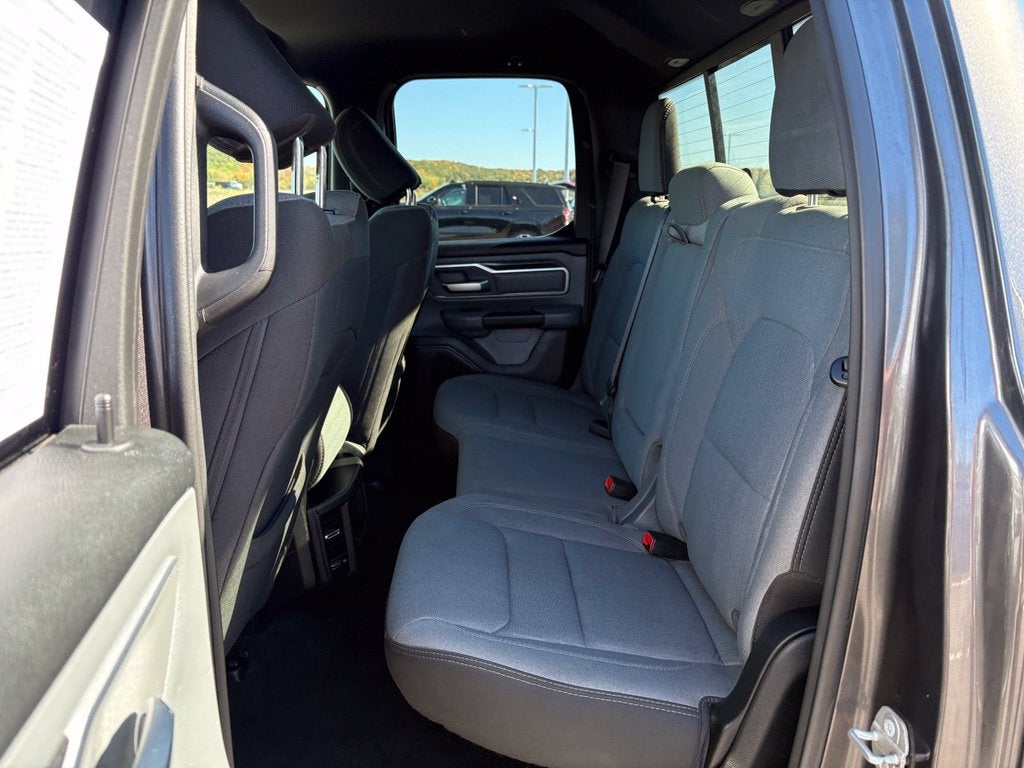 2021 RAM 1500 Big Horn Quad Cab 4x4 6'4' Box