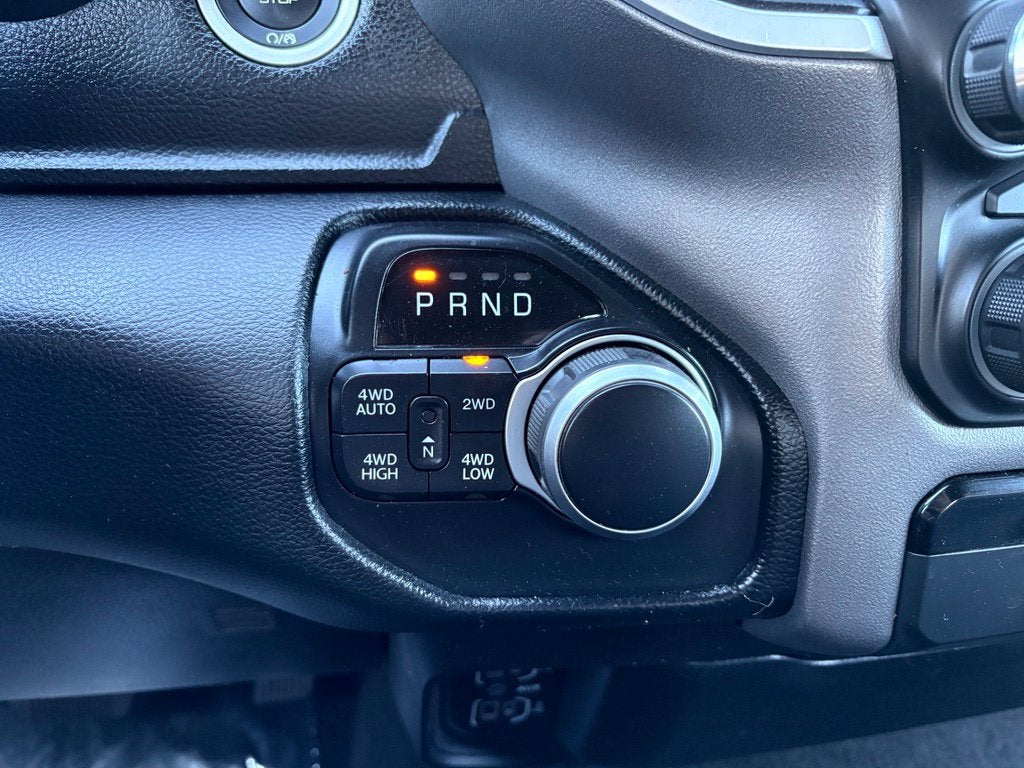 2021 RAM 1500 Big Horn Quad Cab 4x4 6'4' Box