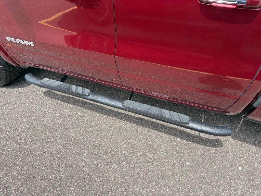 2020 RAM 1500 Laramie Quad Cab 4x4 6'4' Box