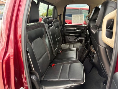 2020 RAM 1500 Laramie Quad Cab 4x4 6'4' Box