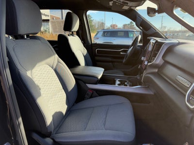 2025 RAM 1500 Big Horn Crew Cab 4x4 5'7' Box