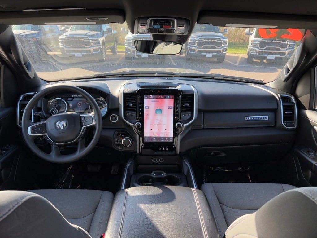 2025 RAM 1500 Big Horn Crew Cab 4x4 5'7' Box