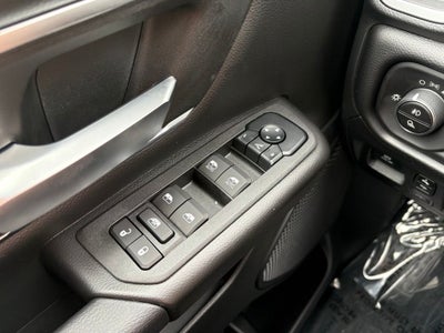 2027 RAM Ram 1500 RAM 1500 BIG HORN CREW CAB 4X4 5'7' BOX