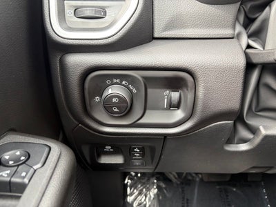 2027 RAM Ram 1500 RAM 1500 BIG HORN CREW CAB 4X4 5'7' BOX