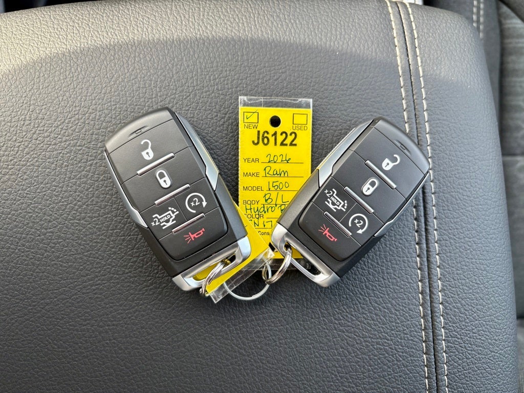 2026 RAM Ram 1500 RAM 1500 LONE STAR CREW CAB 4X4 5'7' BOX