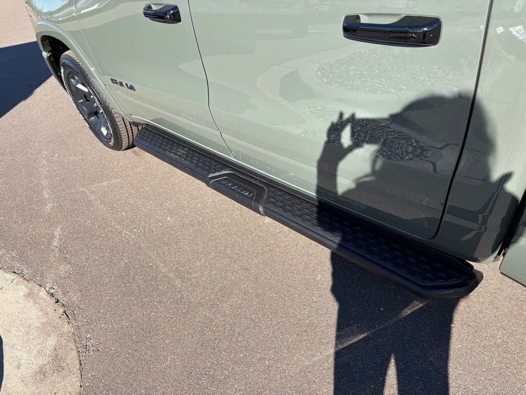 2026 RAM Ram 1500 RAM 1500 LONE STAR CREW CAB 4X4 5'7' BOX