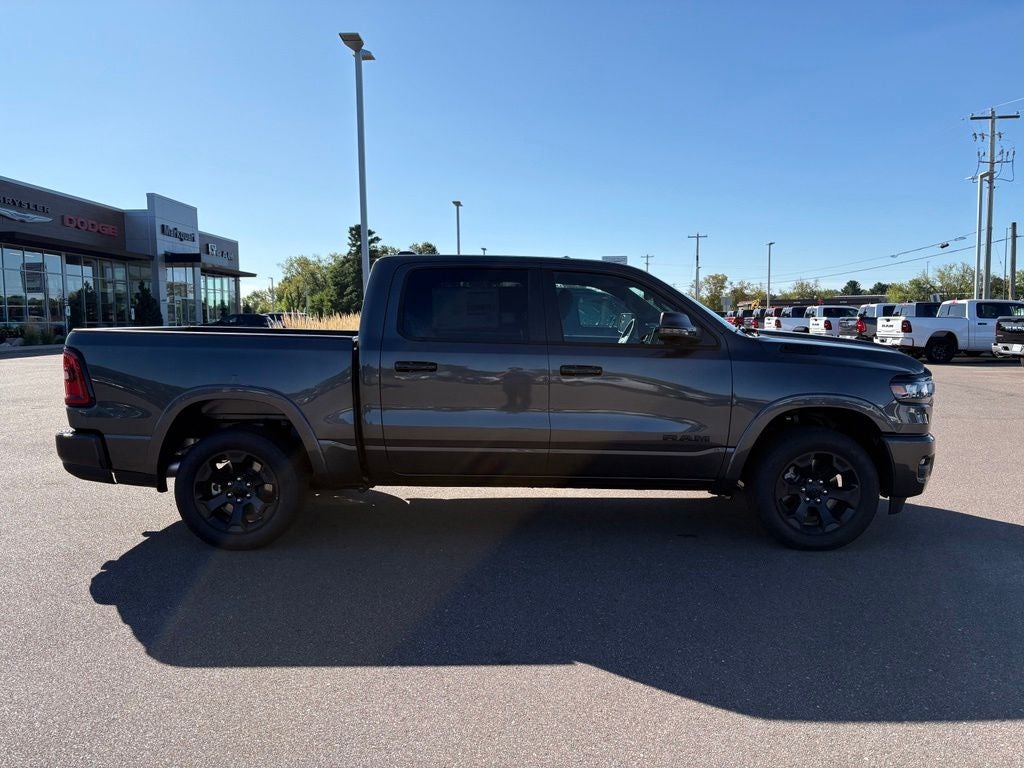 2027 RAM Ram 1500 RAM 1500 BIG HORN CREW CAB 4X4 5'7' BOX