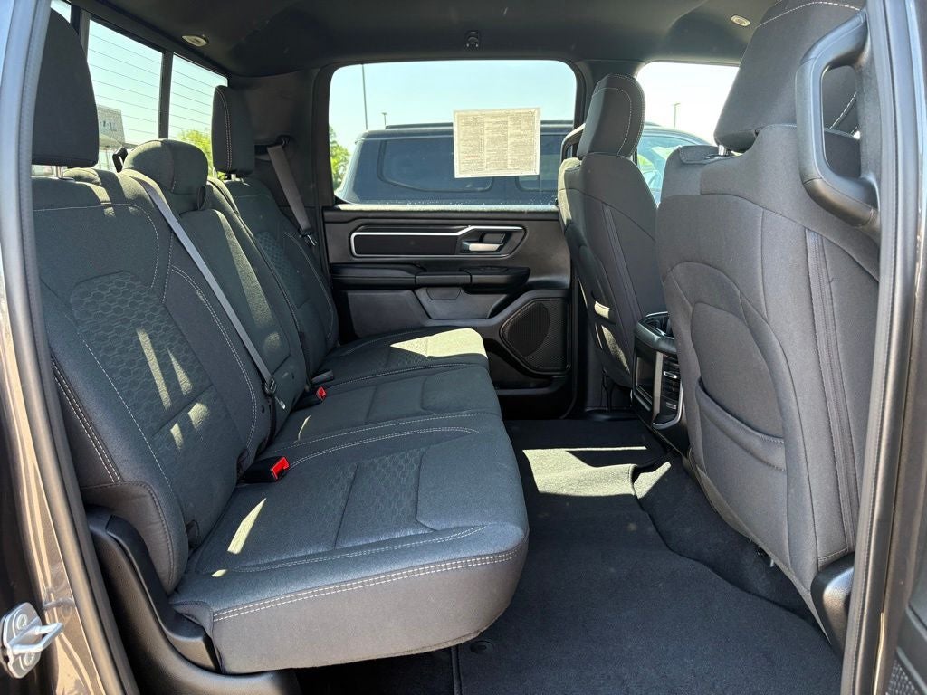 2025 RAM 1500 Big Horn Crew Cab 4x4 5'7' Box